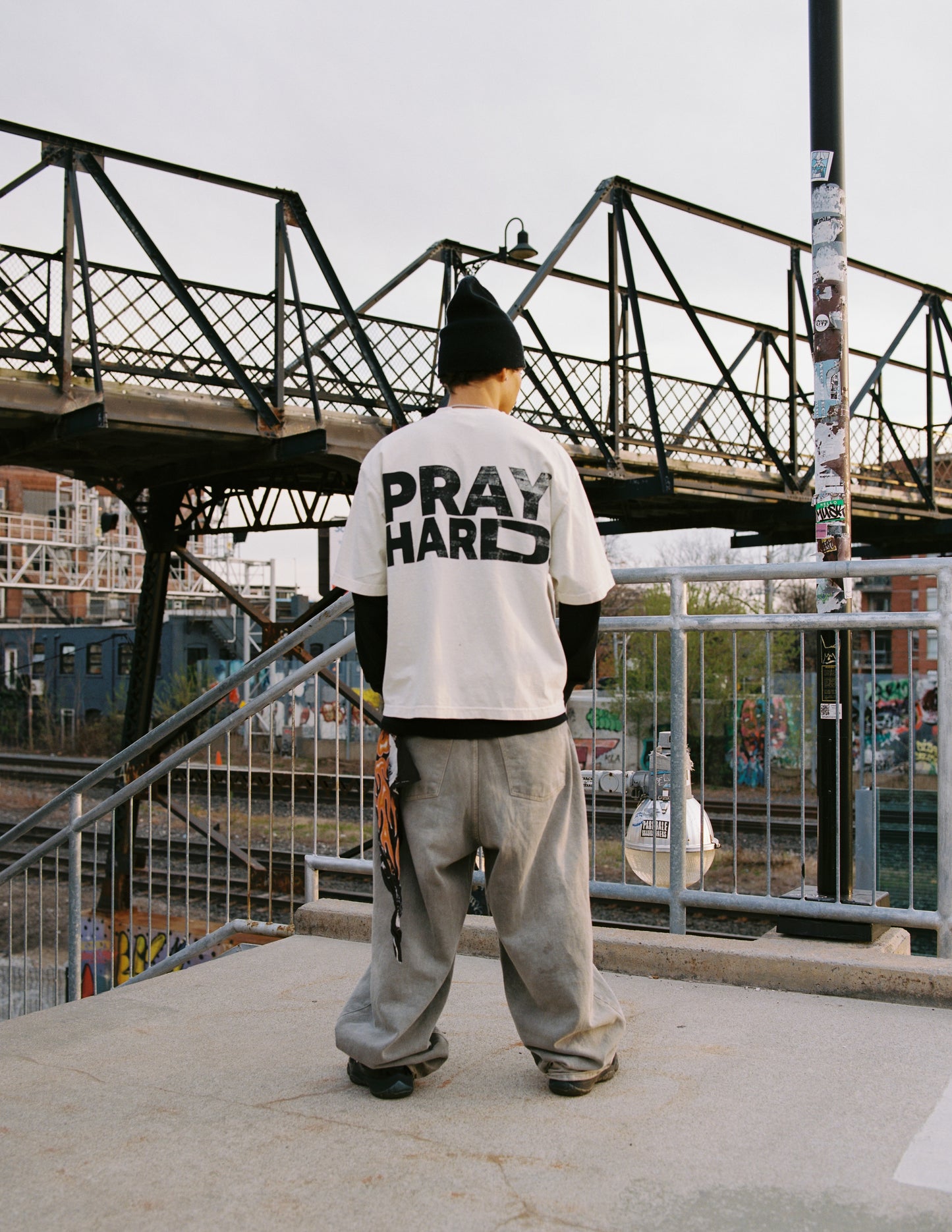 PRAY HARD TEE